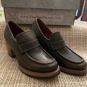 Freebird by Steven Bristol size 6